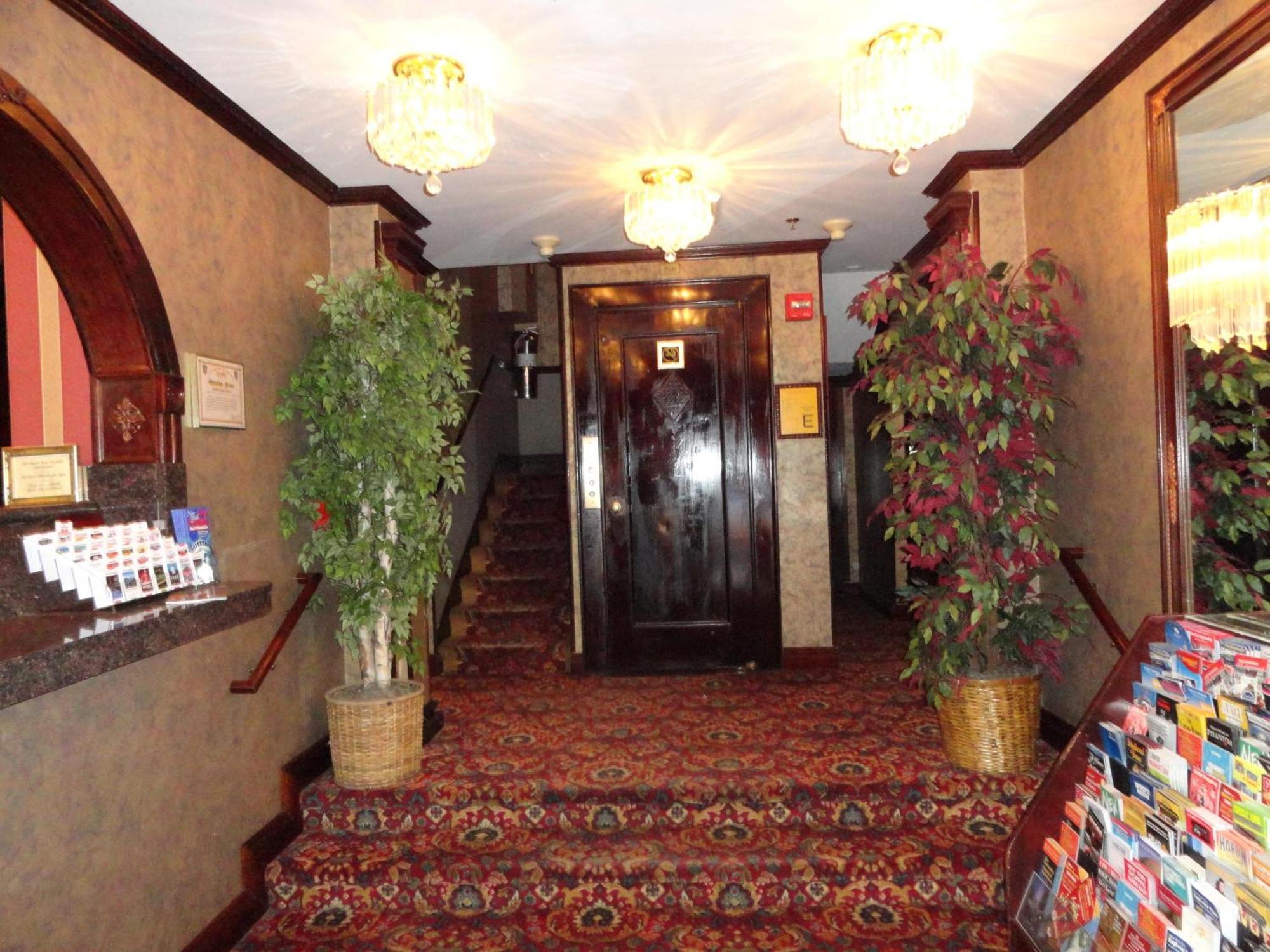 Hotel 31 Extended