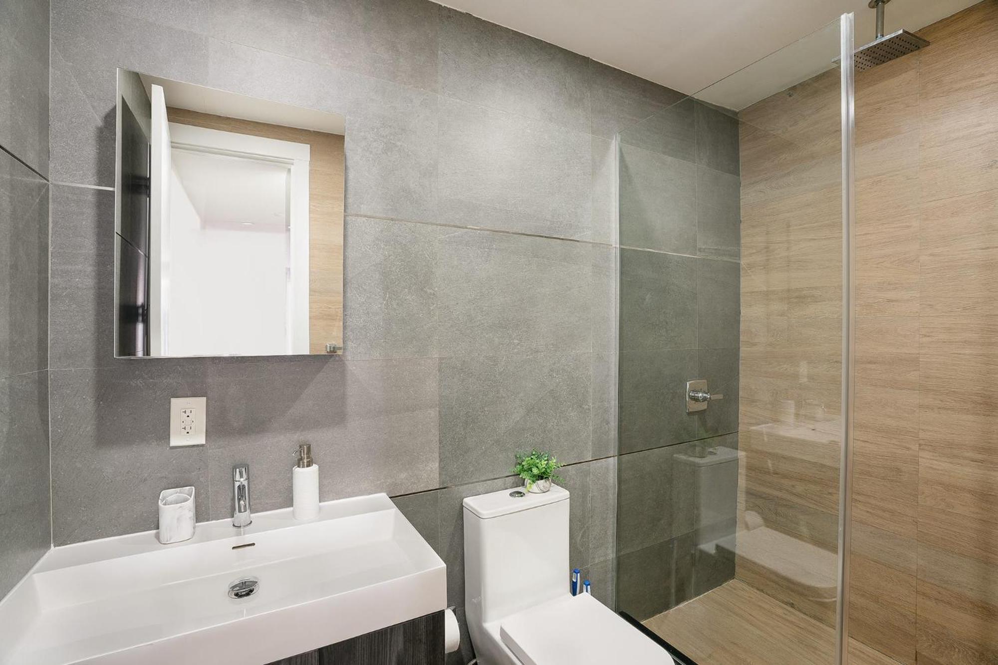 1597-phn Ph Duplex -private Outdoor Deck W D New York