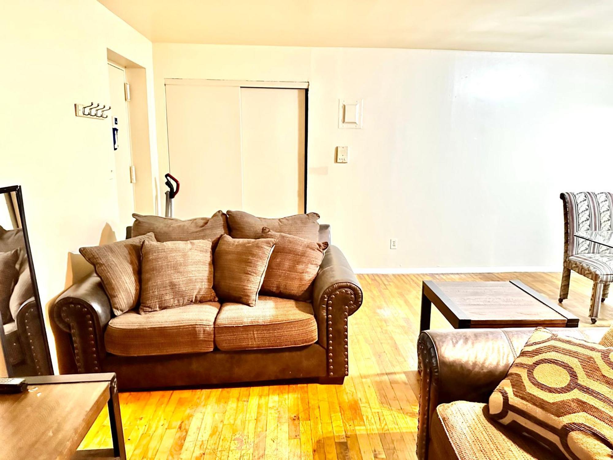 Homestay Bronx Botanical Gardens