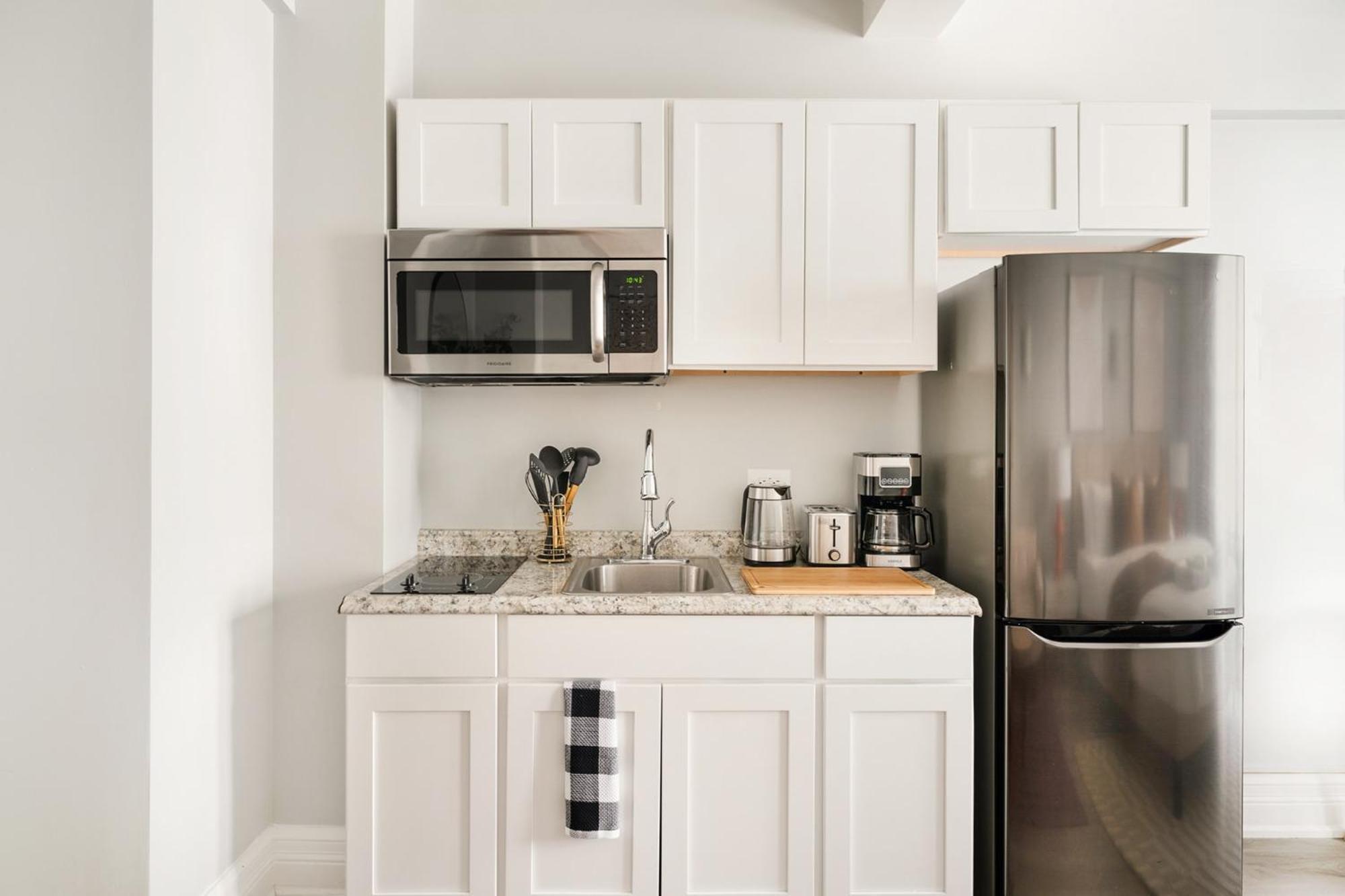 Apartment 73-1104 New Uws Doorman Gym