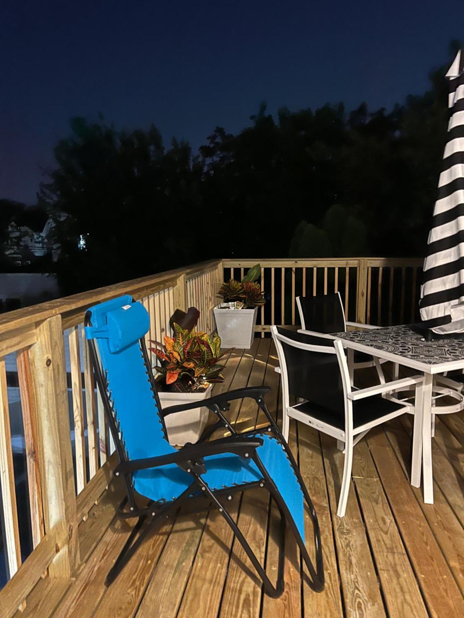 At The Oasis Apartment New York