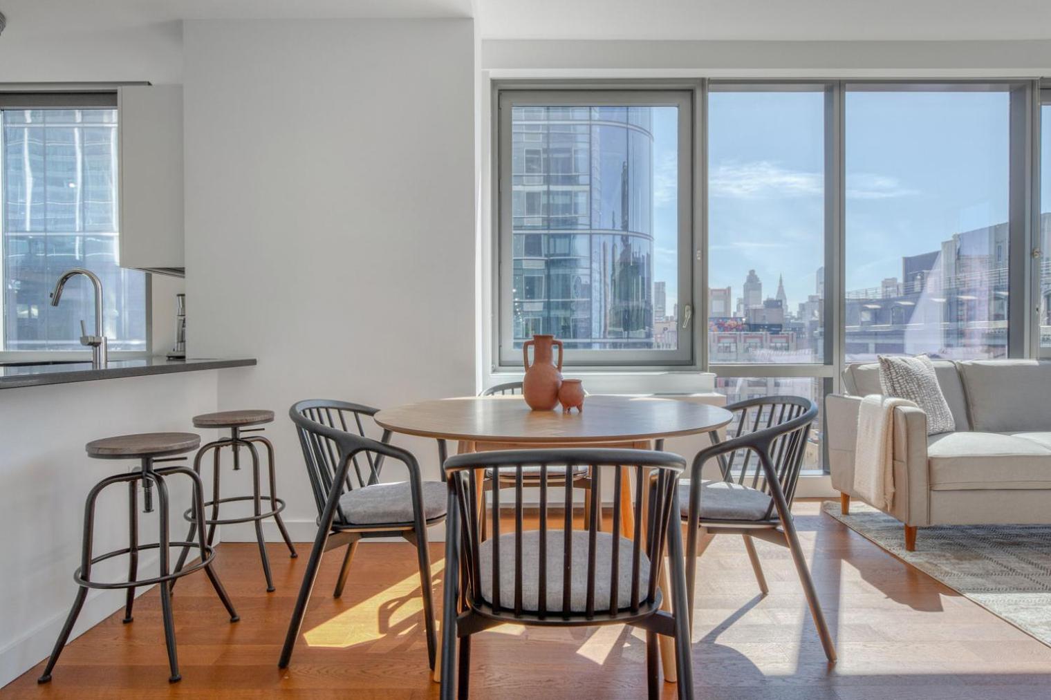 Blueground Hudson Yards Gym Rock Arcade Nyc-1453 Apartment *