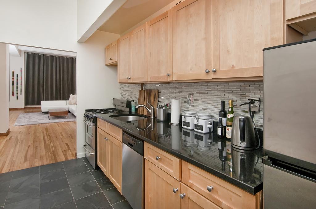 Luxury Apartments Next To Times Square