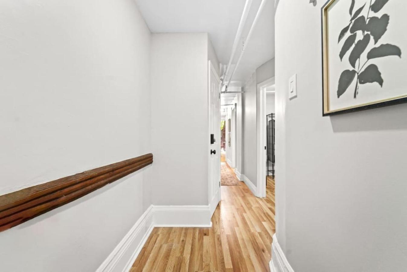 Ferienhaus Newly Renovated 2br W Rare Private Backyard And Bbq *