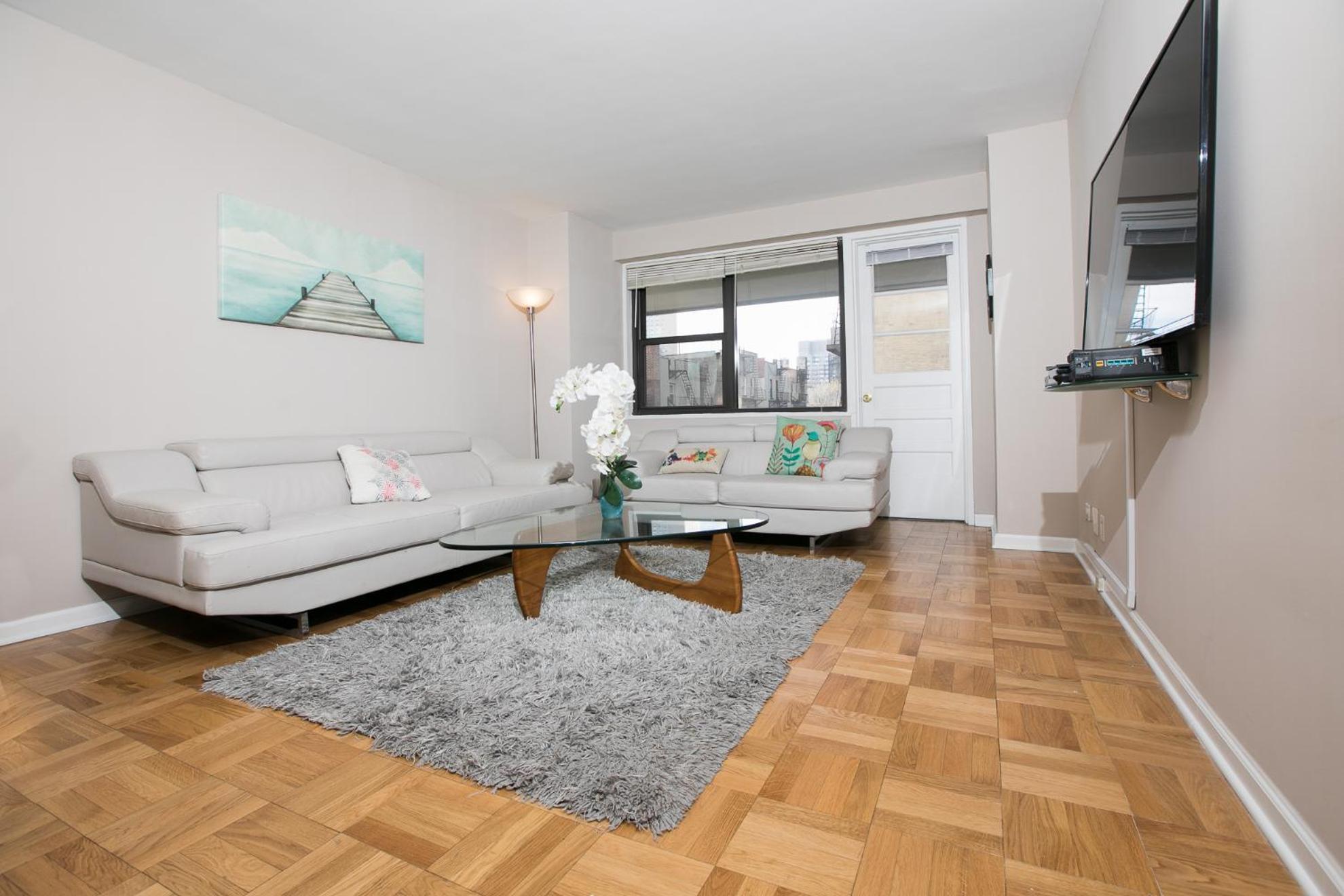 Apartment Spectacular 2 Beds/2 Baths New York