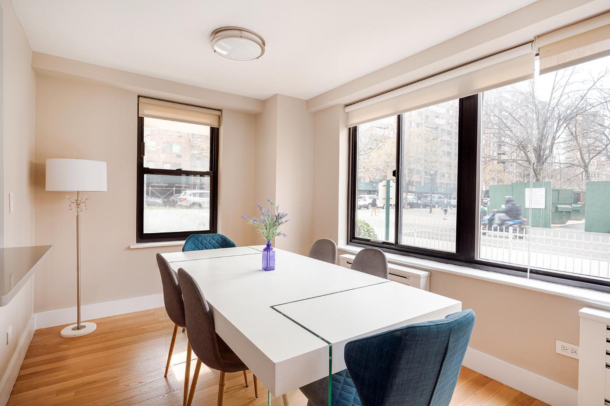 Luxury 3 Beds 2 Baths Apt In Prime Location * New York
