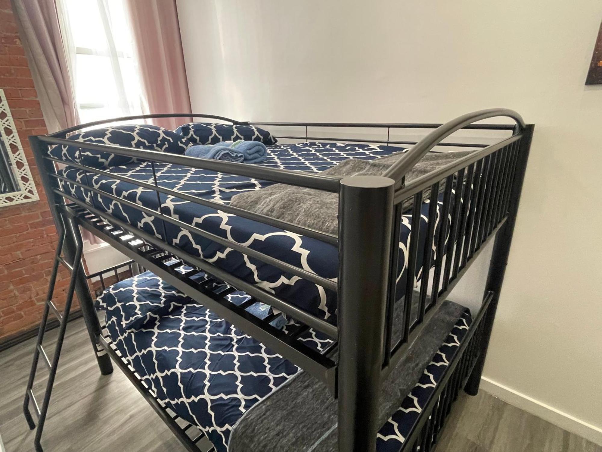 31 Street Broadway * New York