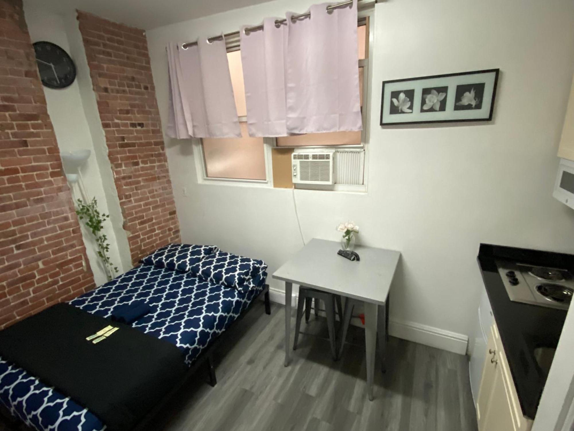 31 Street Broadway * New York