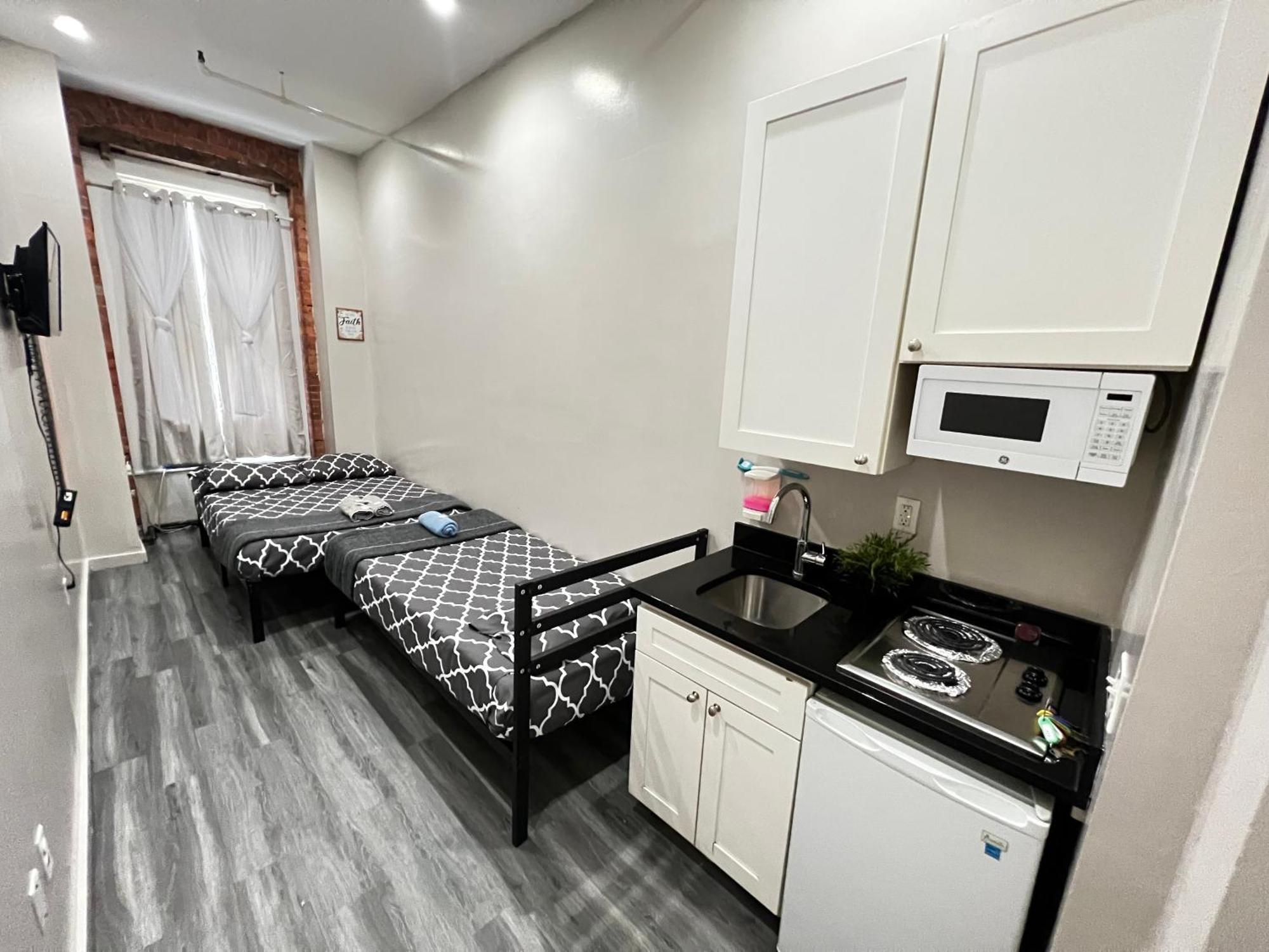 31 Street Broadway *