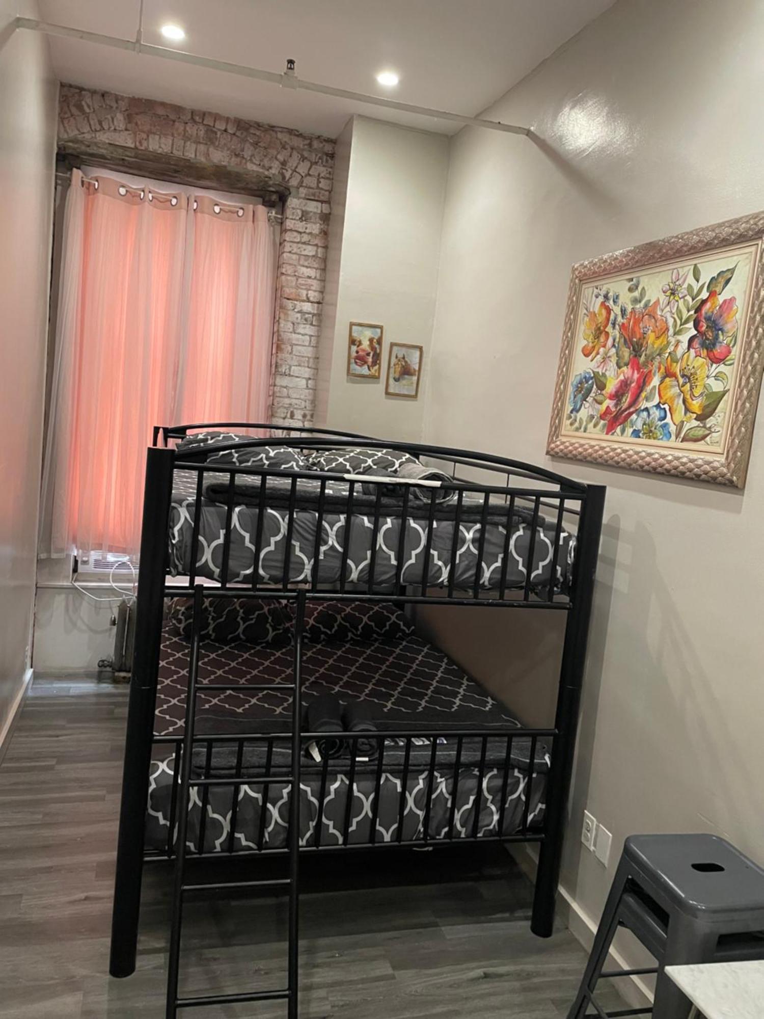 31 Street Broadway *