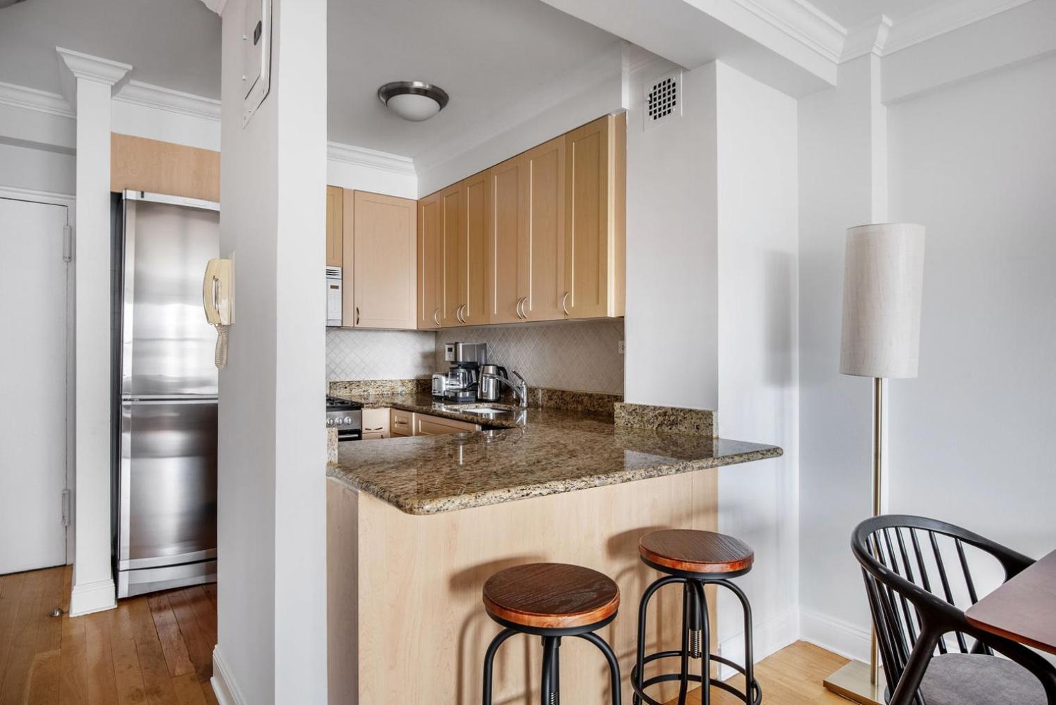 Murray Hill 1br W Elevator Gym Nr Library Nyc-1282