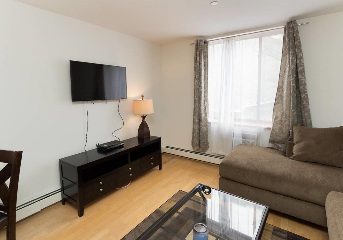 Modern And Comfy 3 Bedroom Unit New York