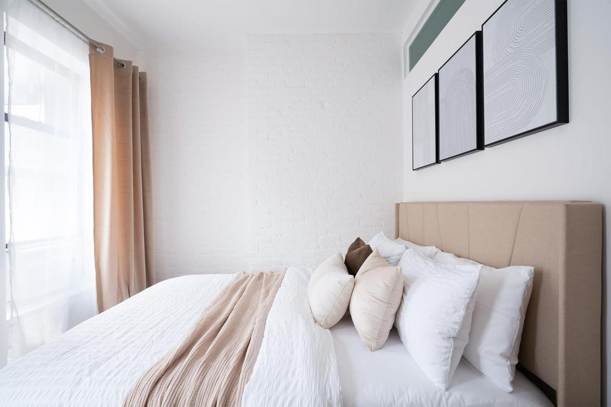 1290-16 New Renovated 2 Bedrooms In Ues Apartment *