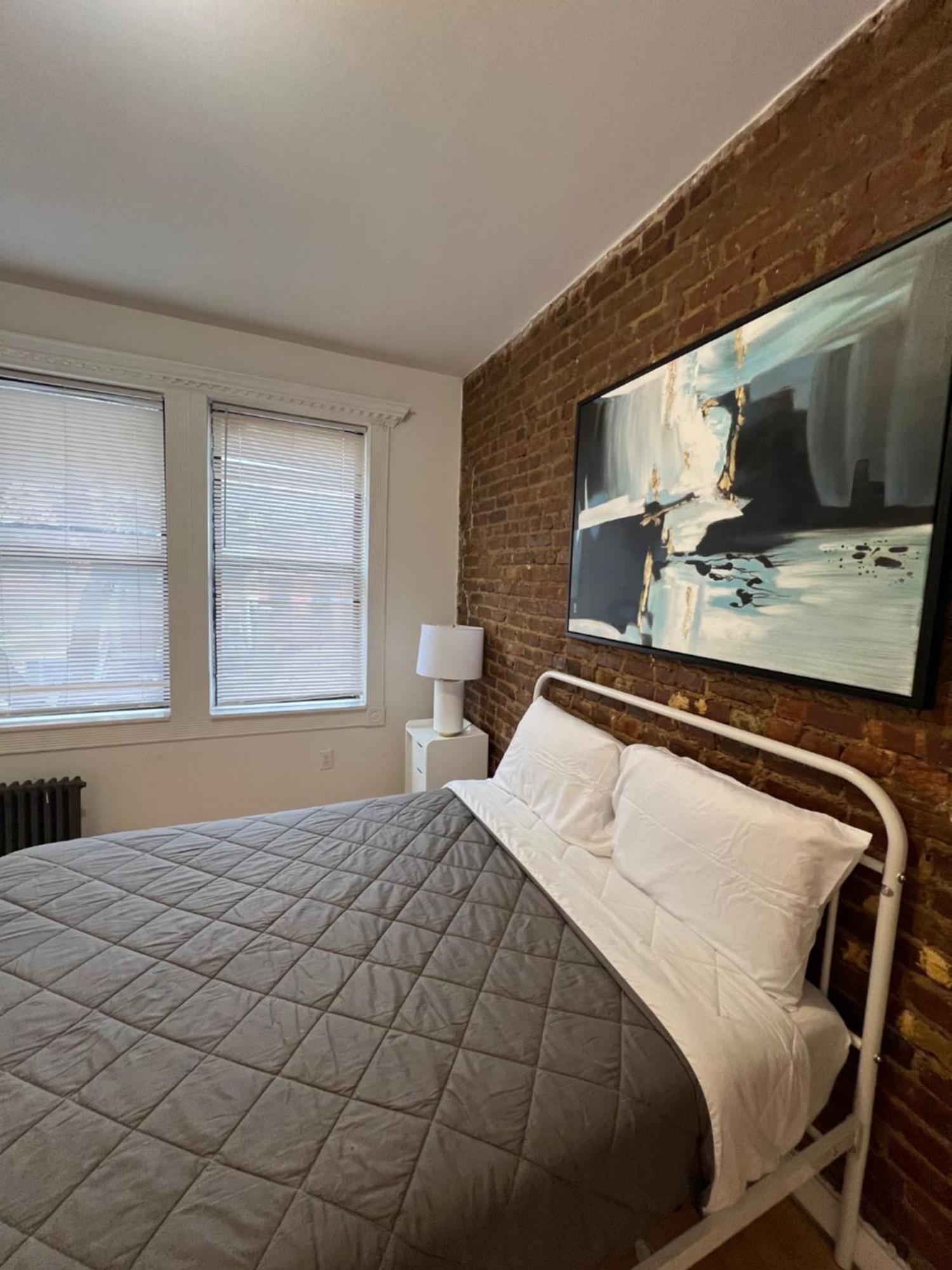 Modern In By Central Park Appartement