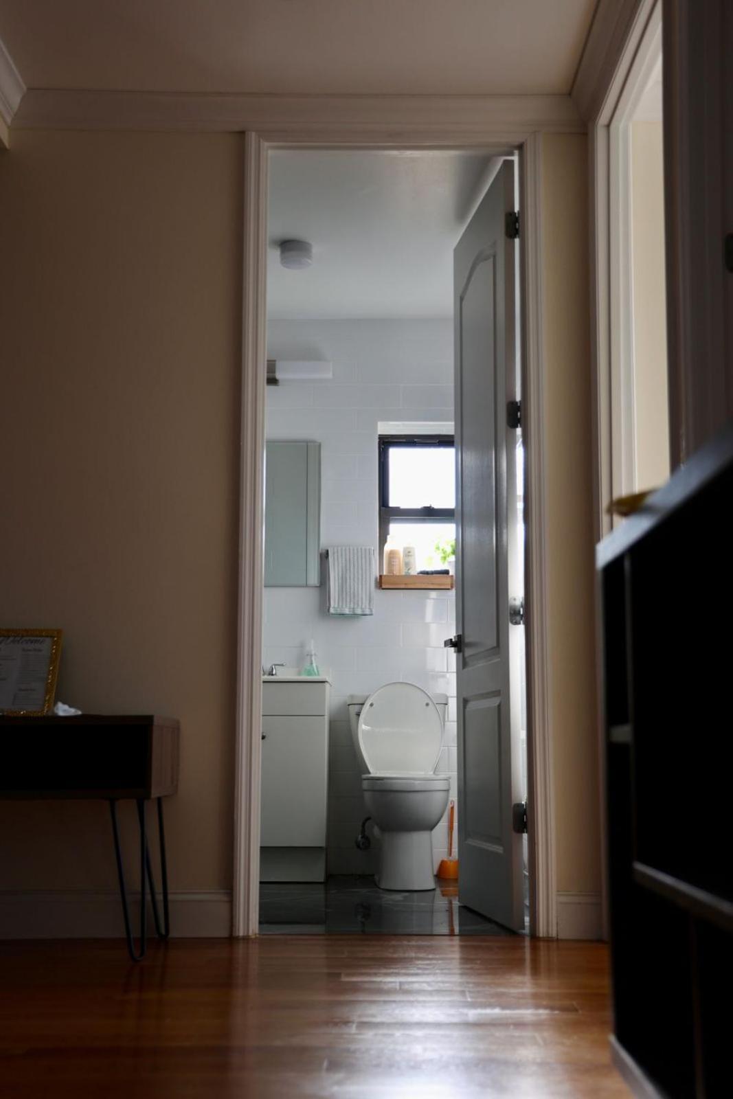 Modern In By Park Apartment New York