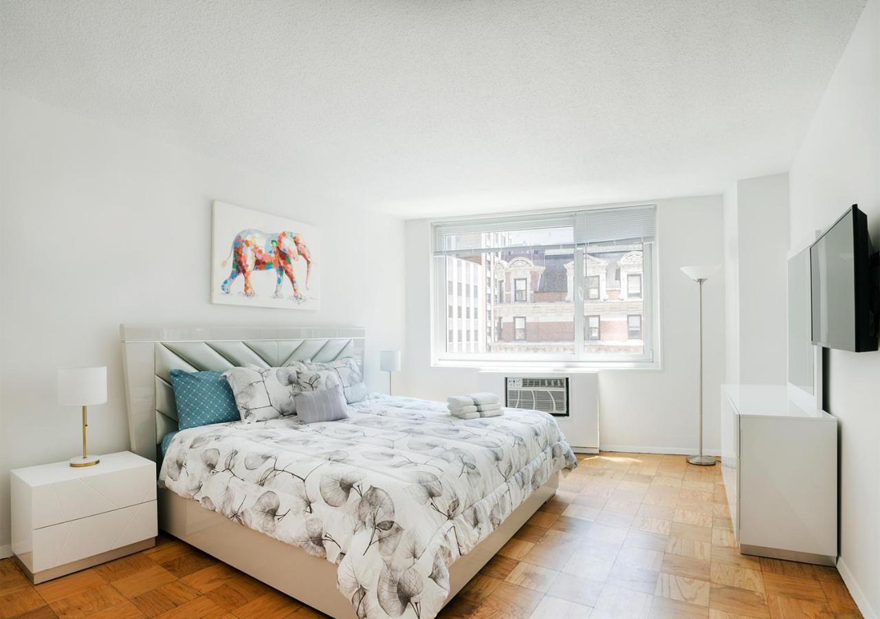 Stunning 2 Bd At Columbus Circle