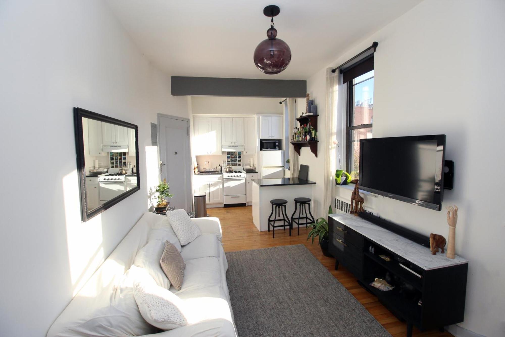 Sunny Stylish West Village *