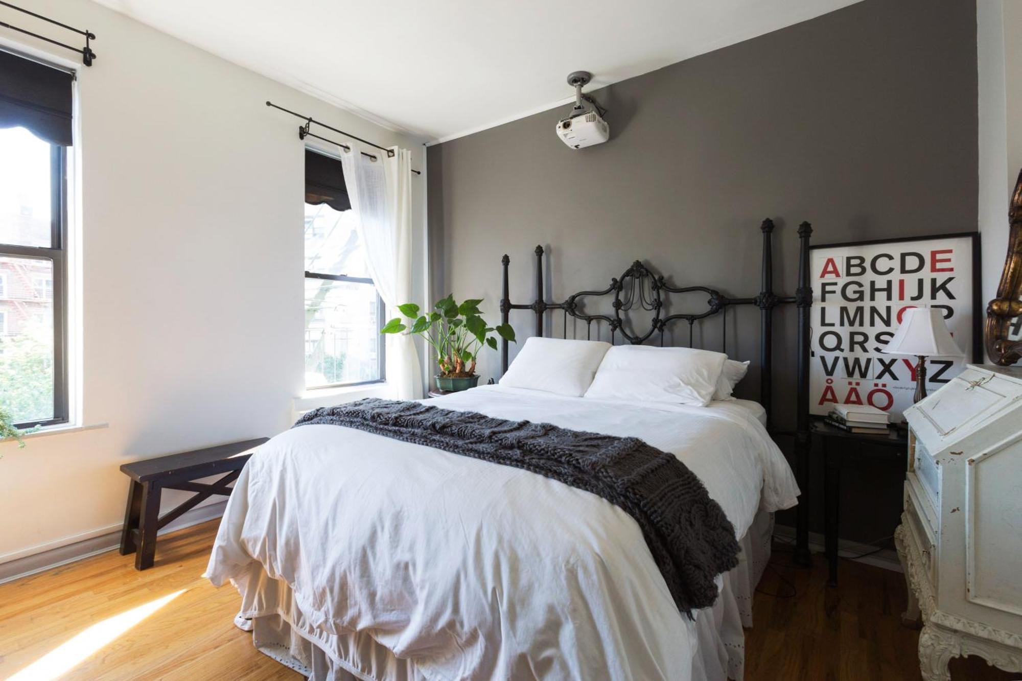 Sunny Stylish West Village New York