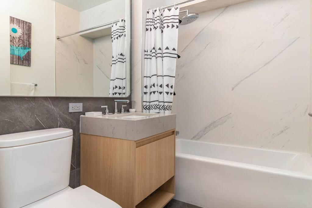 Lux Designer Nomad 1br Doorman! Apartment *