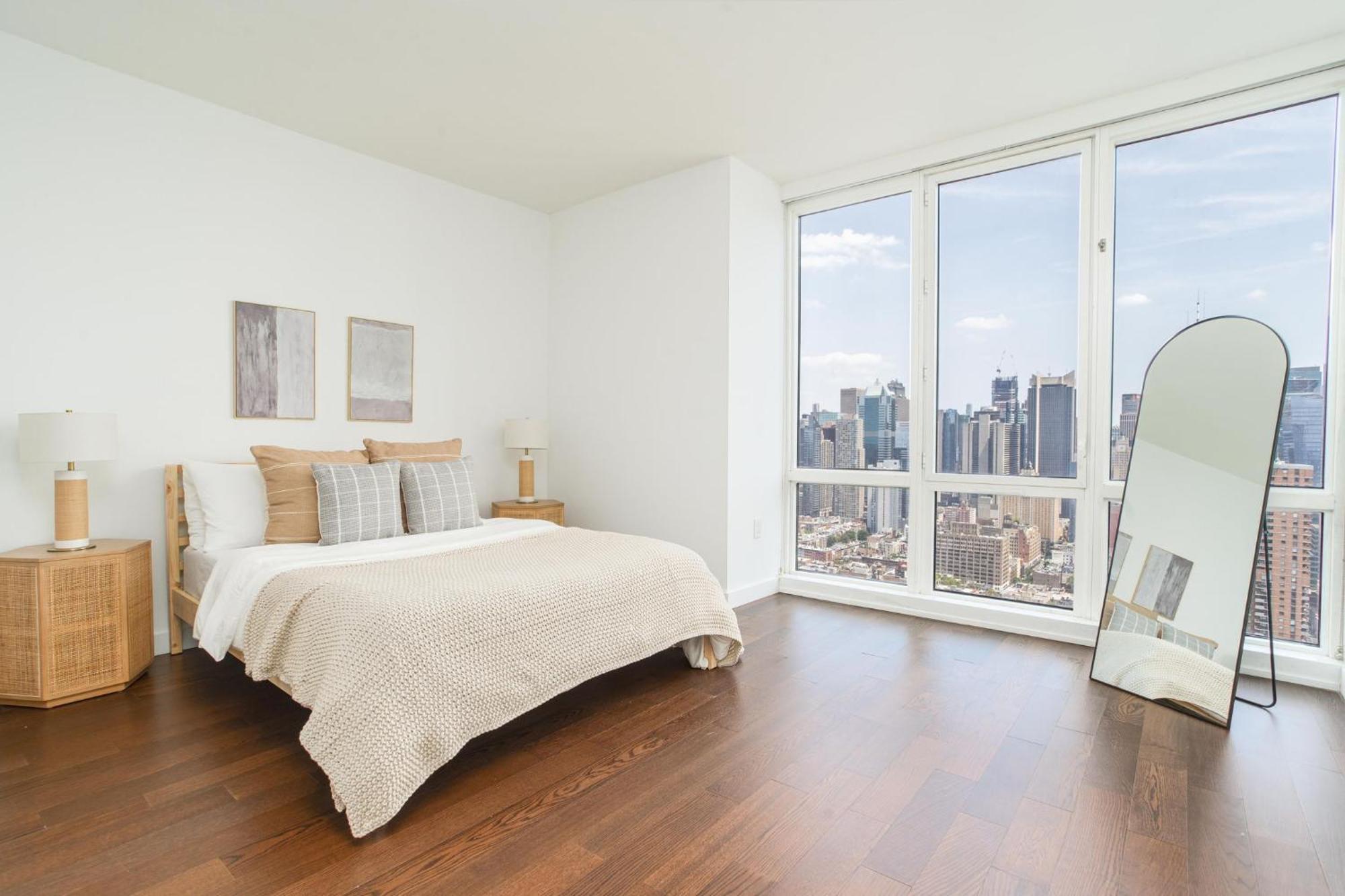 Lux Penthouse 2br 2 Bath Appartement