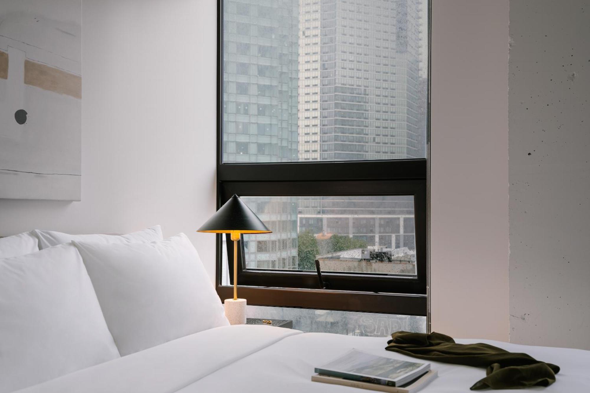 Sonder By Marriott Bonvoy Court Square Long Island New York