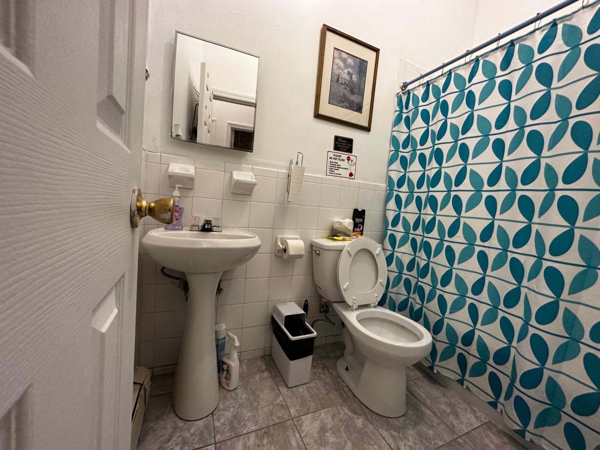 Townhouse In Uptown Manhattan Homestay