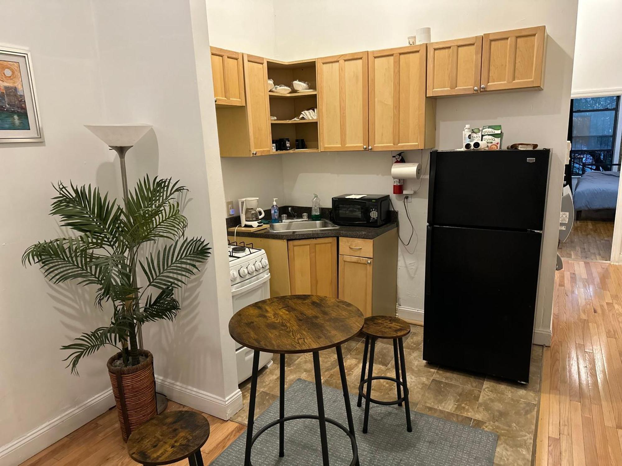 Townhouse In Uptown Manhattan Homestay *