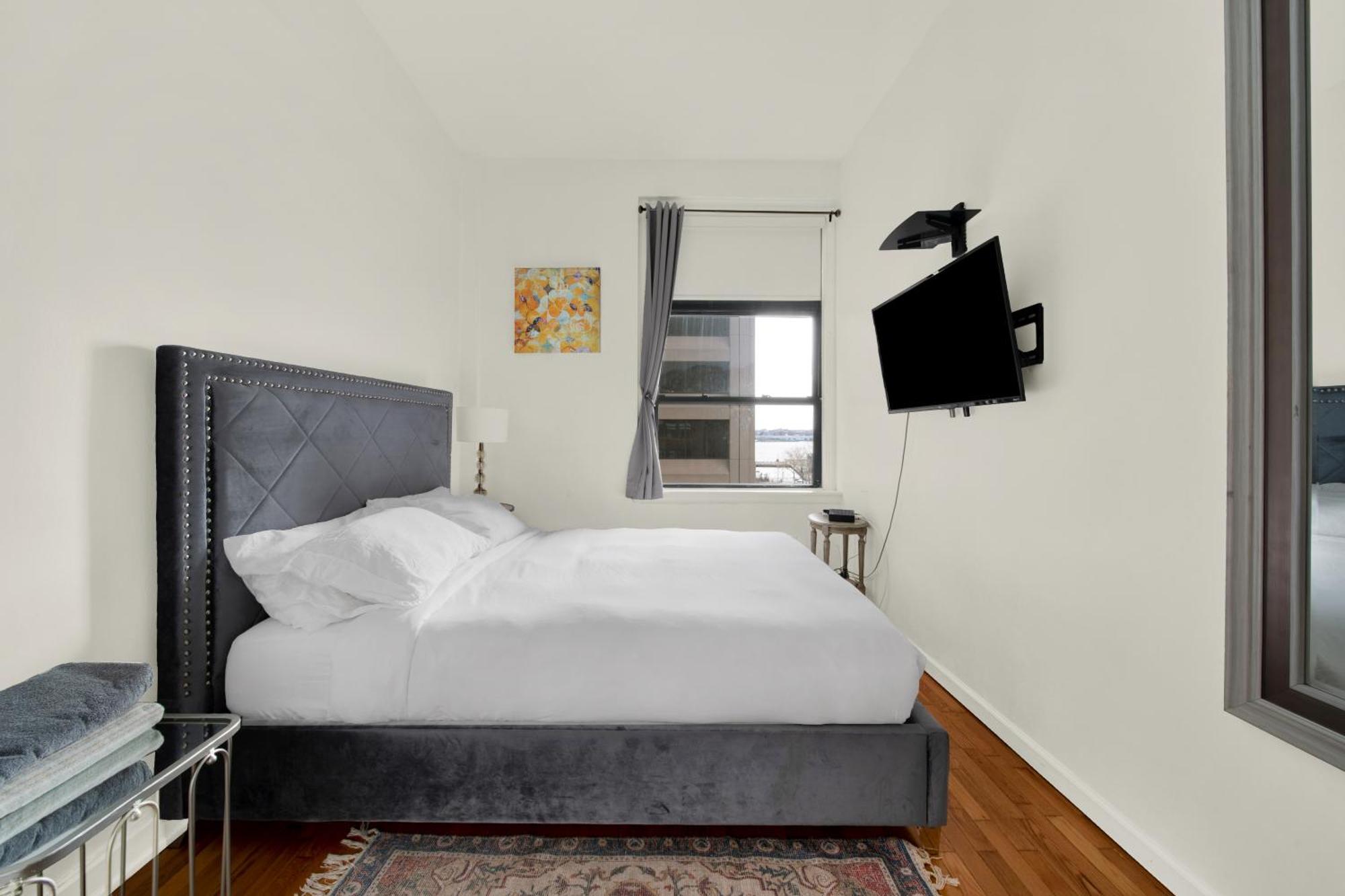 Four Bedroom Penthouse With Views Of Statue Of Liberty Appartement