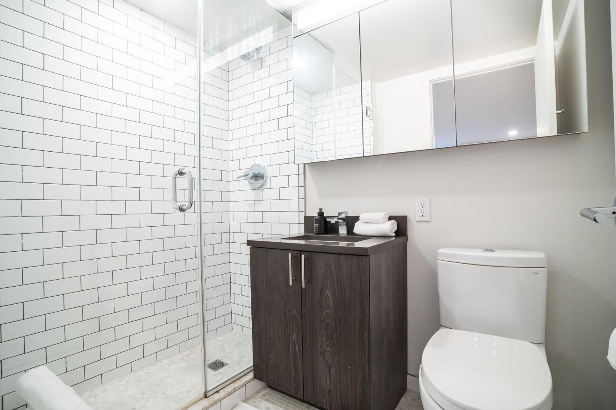 Charming Nolita 3bd Apartment *