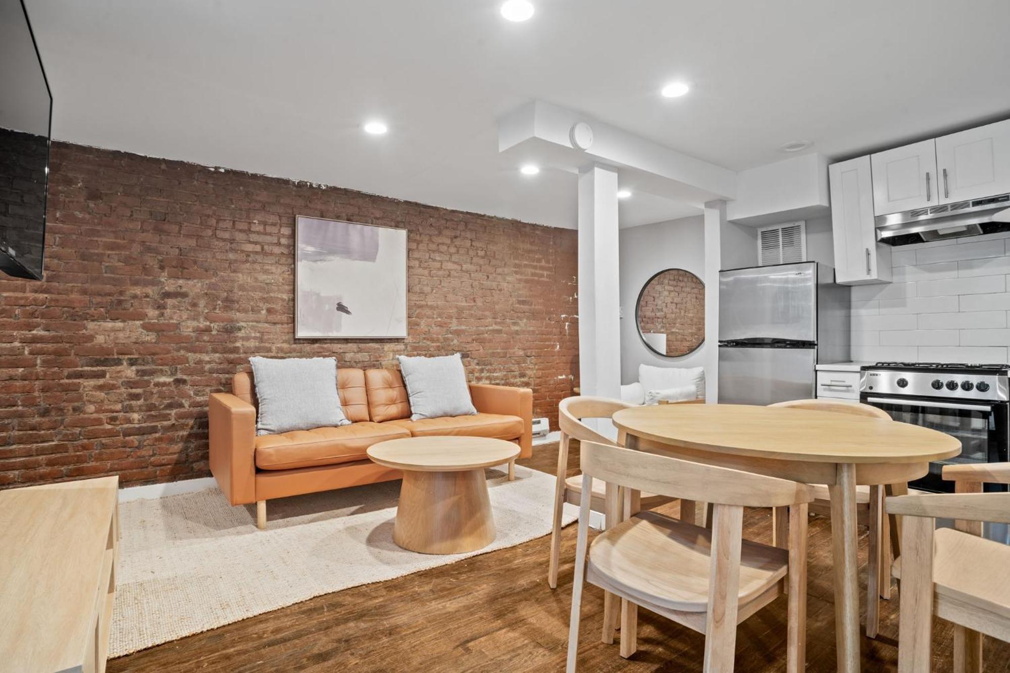 Apartment Chelsea Charm 2bd 1 Bath New York