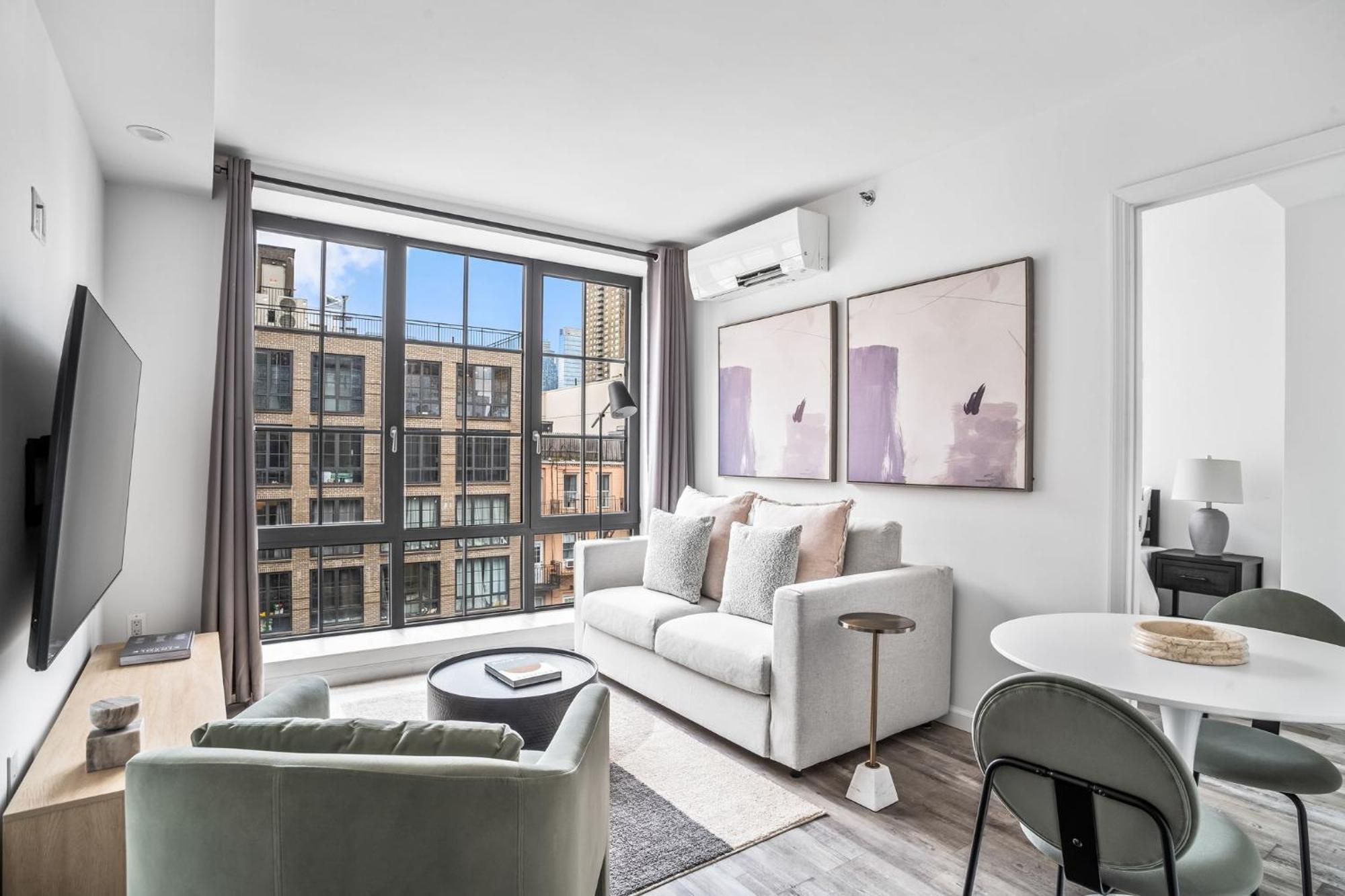 Modern 2-br With Southern Views Appartement *
