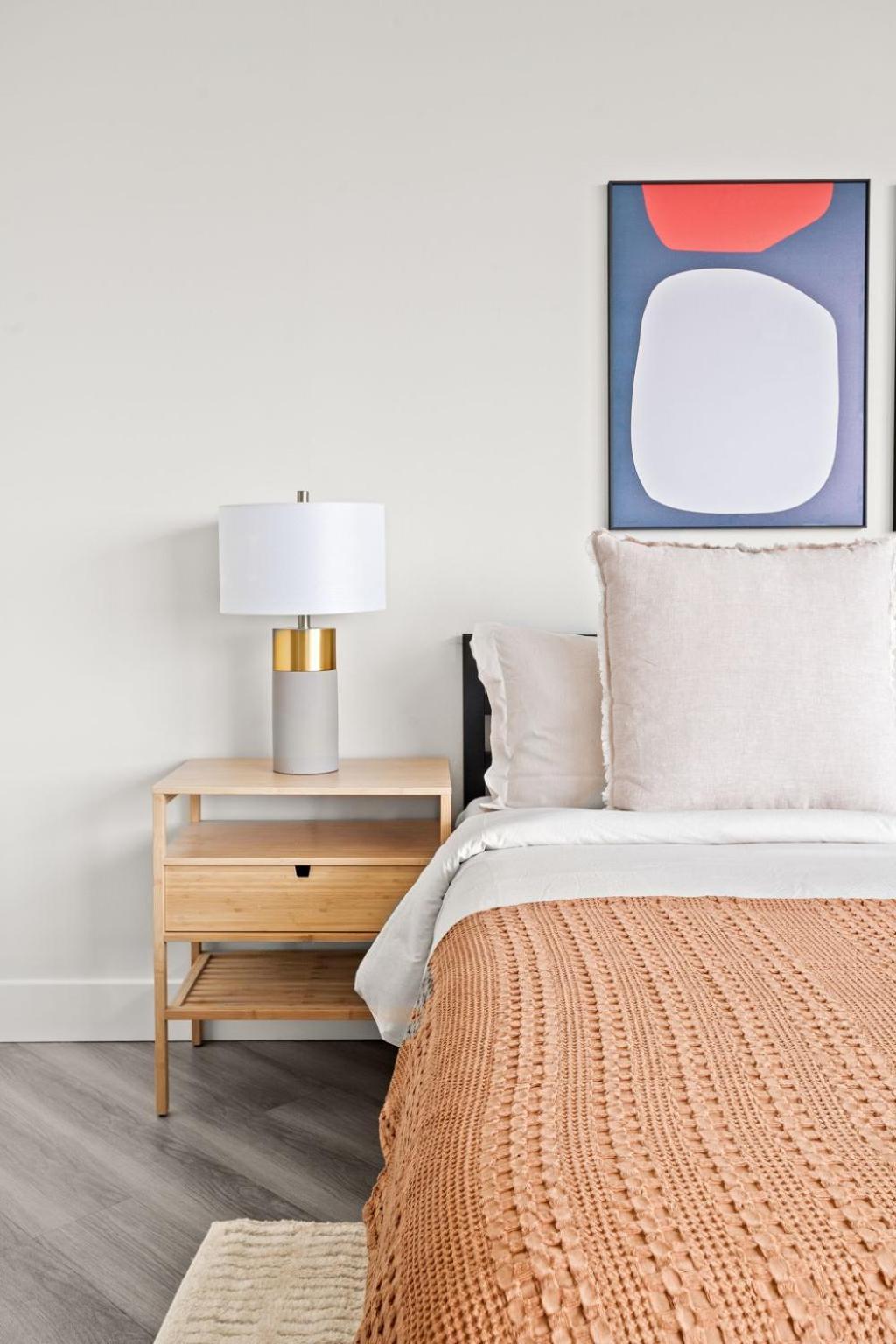 Inviting 2bedroom 2bath Apartment New York