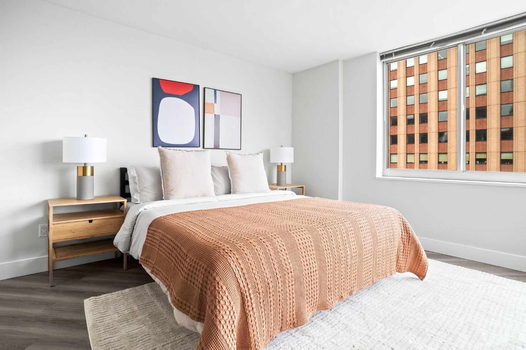 Inviting 2bedroom 2bath Apartment *