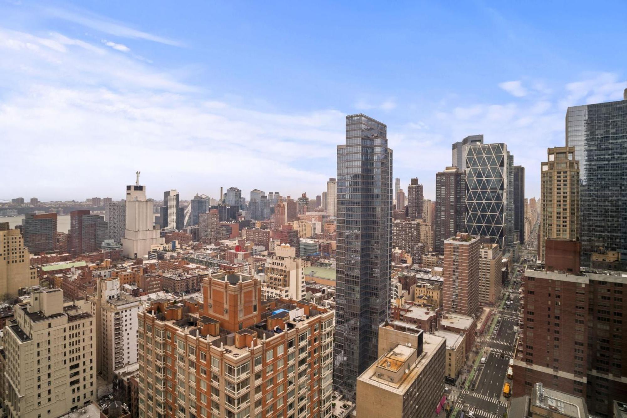 Inviting 2bedroom 2bath New York