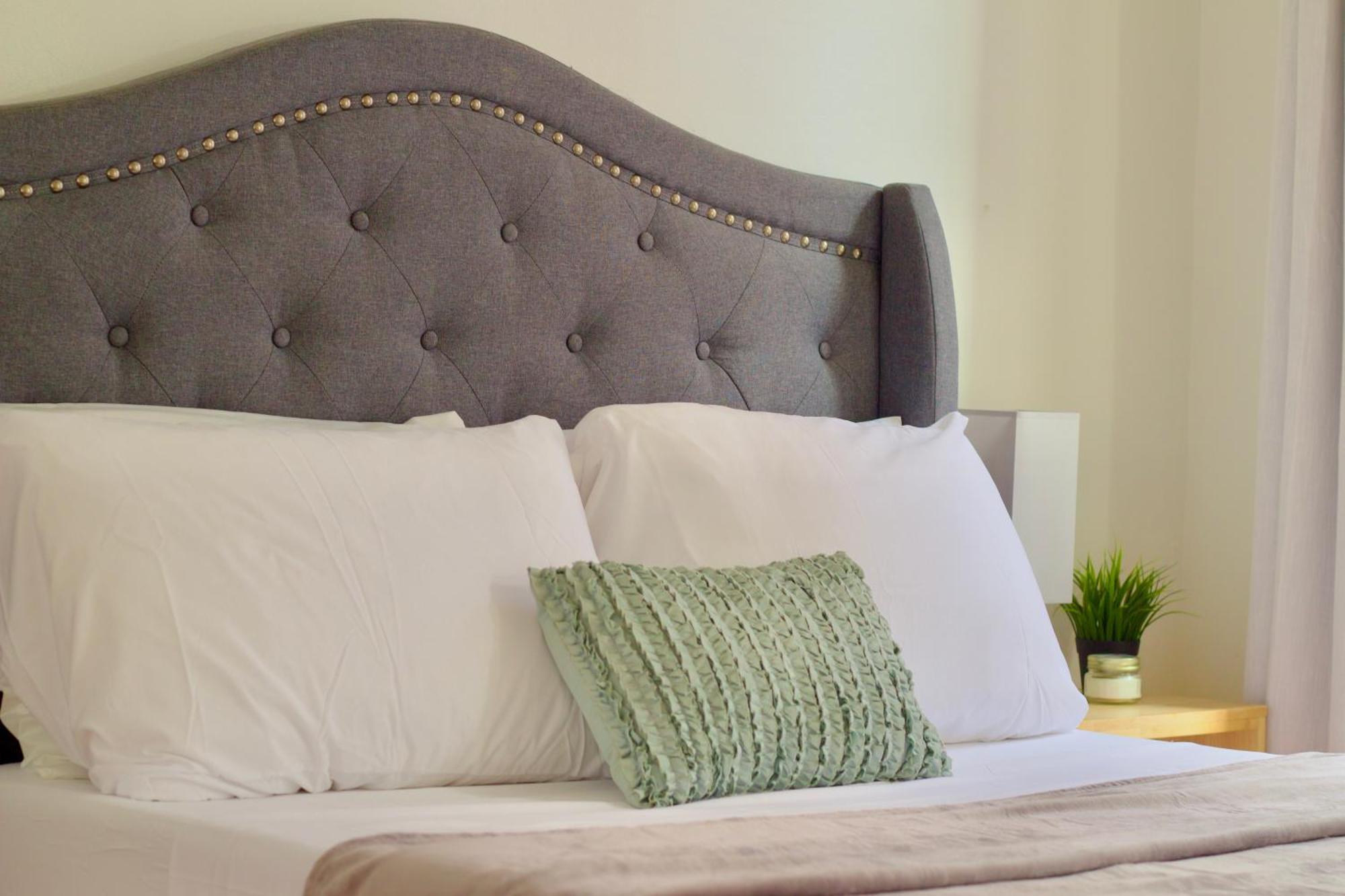 Spacious 2 Bedroom In East Village Nyc 3*