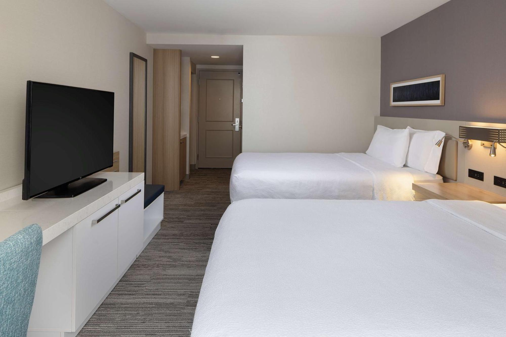 Hotel Hilton Garden Inn Queens / JFK Airport 3*