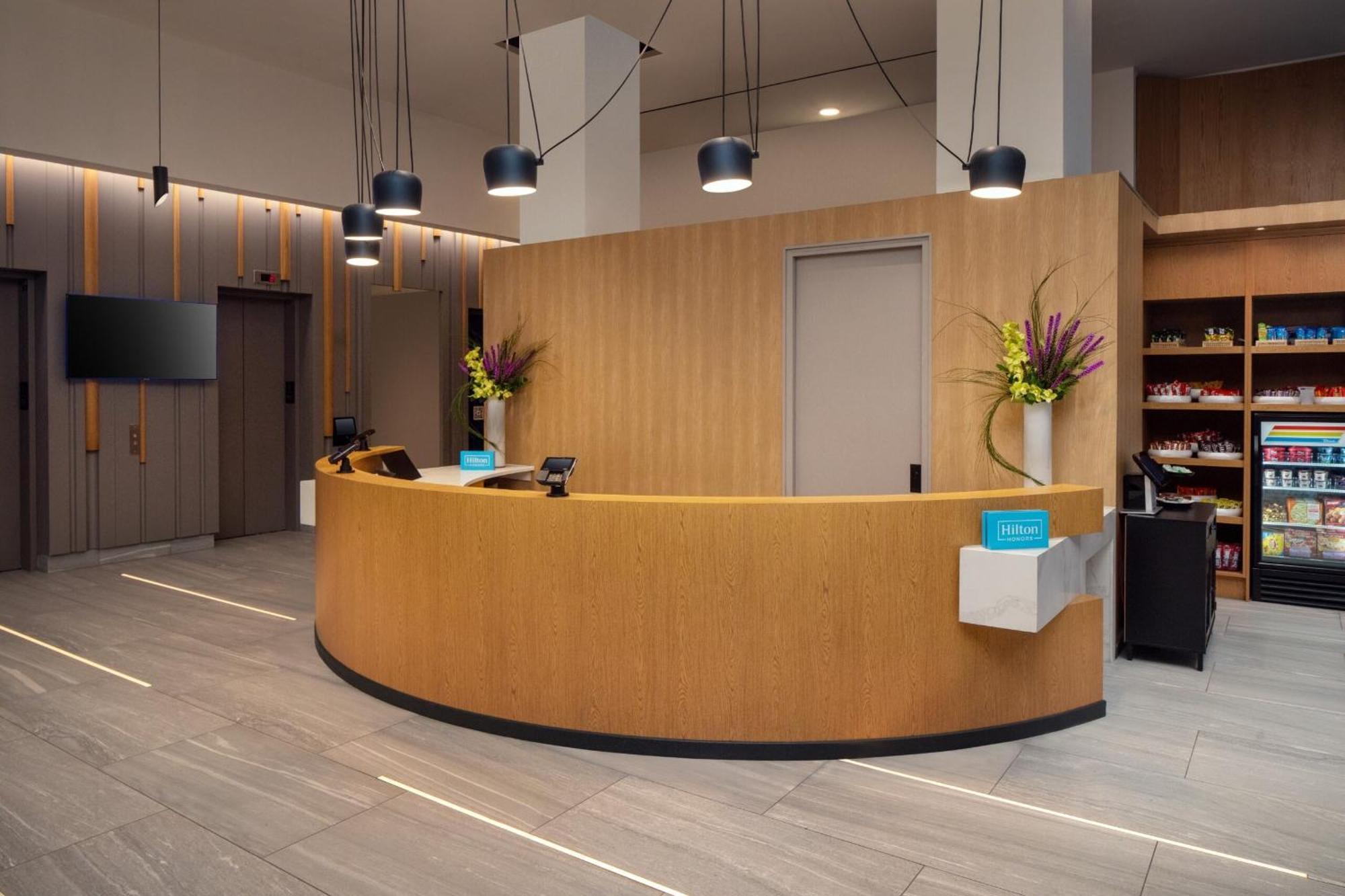 Hotel Home2 By Hilton Times Square 3*