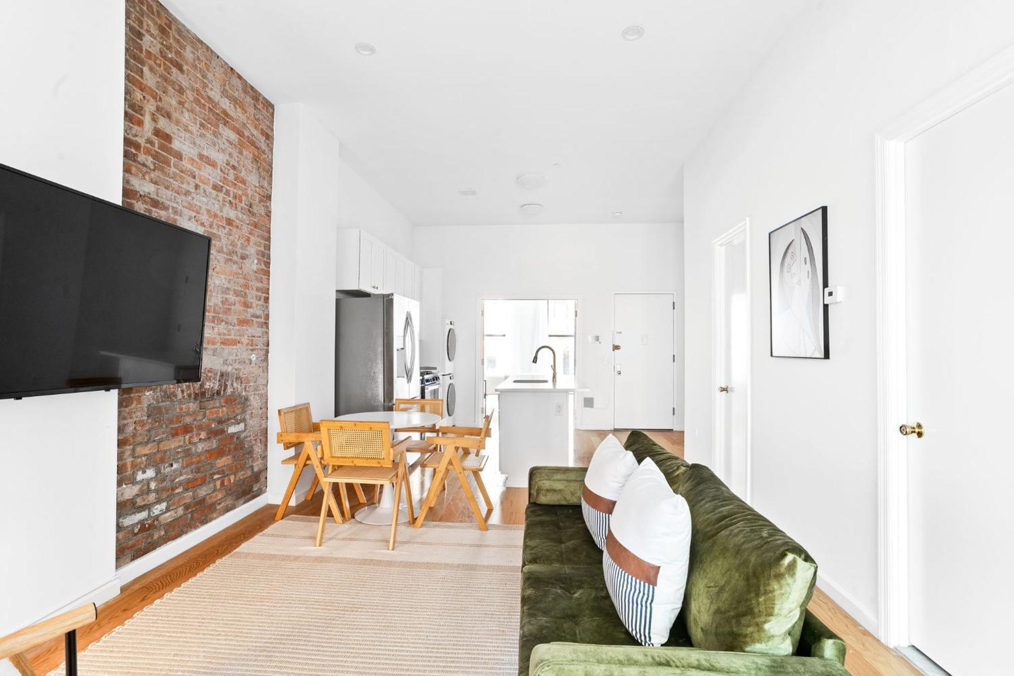 Midtown Marvel 2 Bd 2 Bath New York