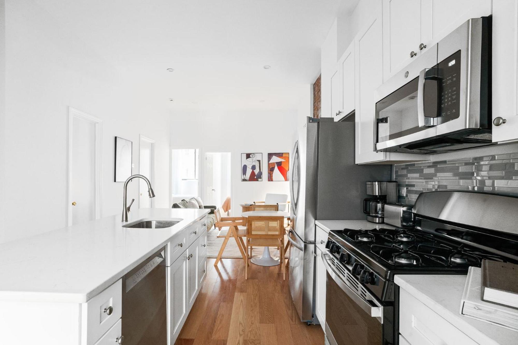 Apartment Midtown Marvel 2 Bd 2 Bath