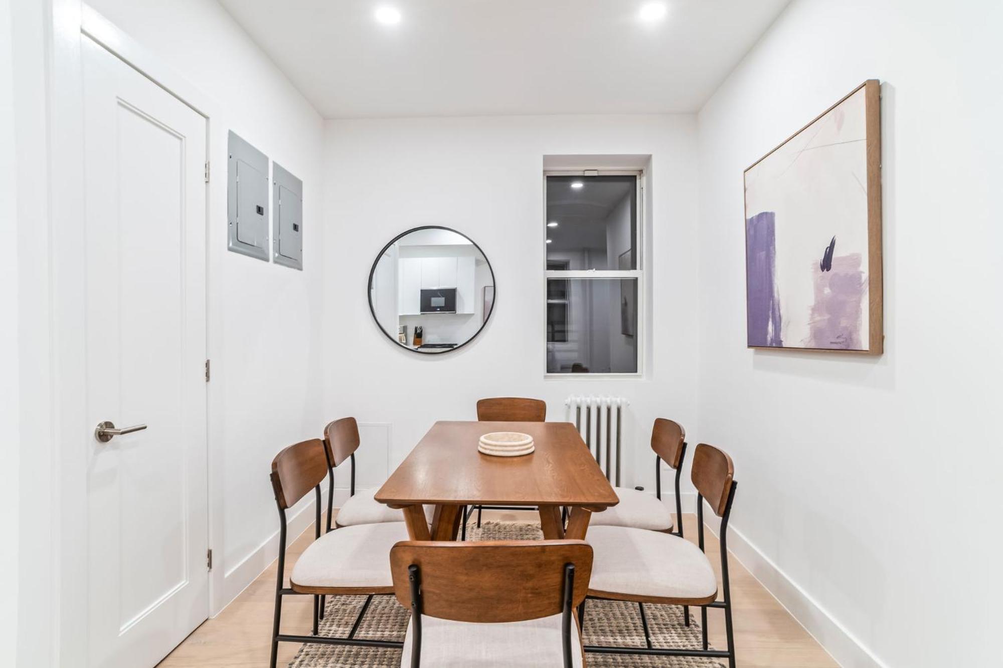 Astonishing 3br 2bath Apt