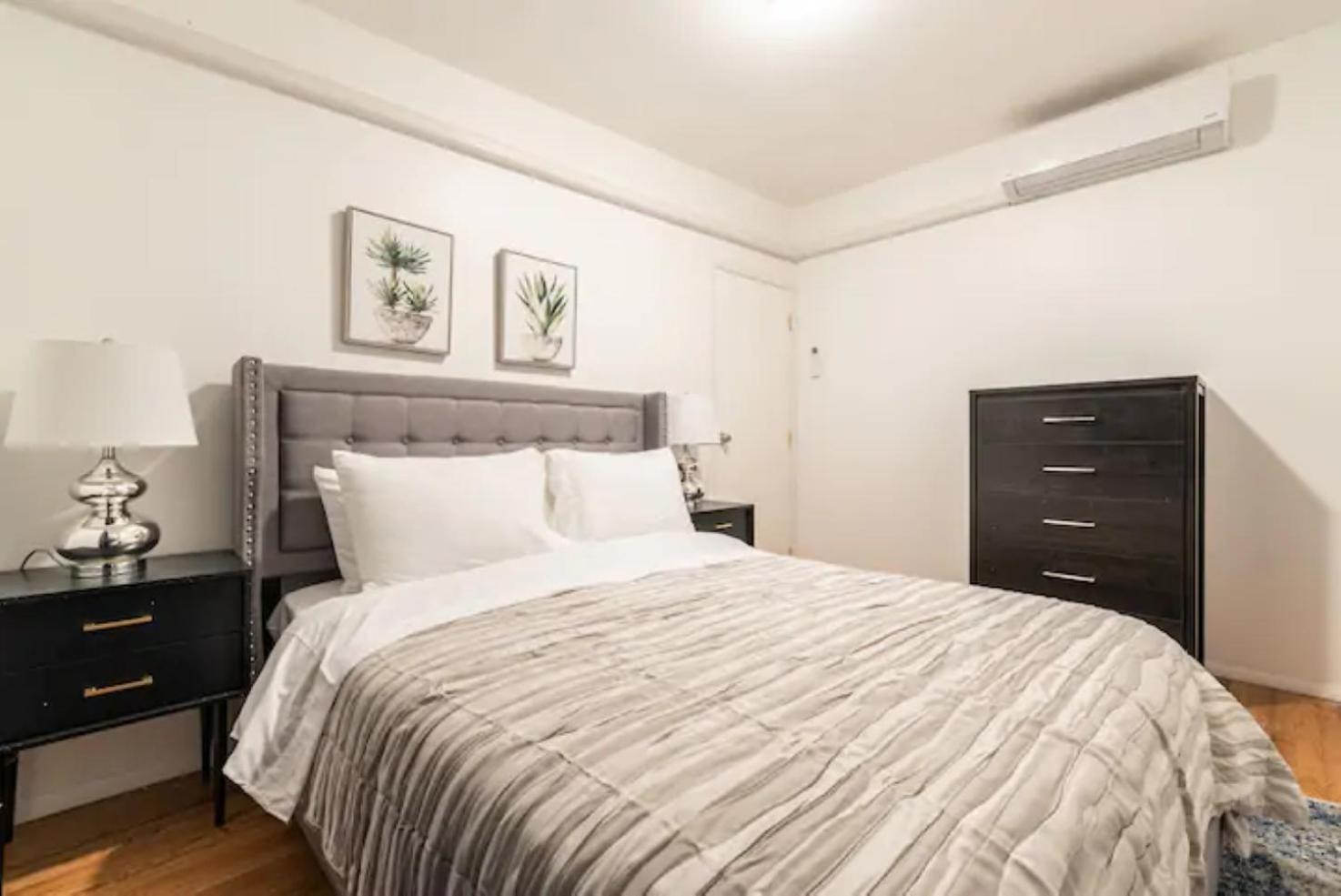 Monthly Nyc Rentals- Flawless 3 Bedroom Unit Apartment New York