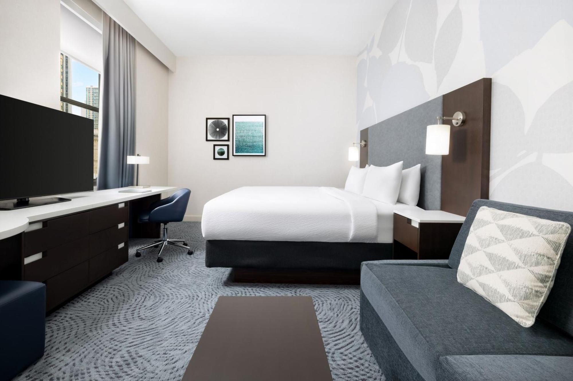 By Marriott Downtown Manhattan/world Trade Center Area Hotel New York