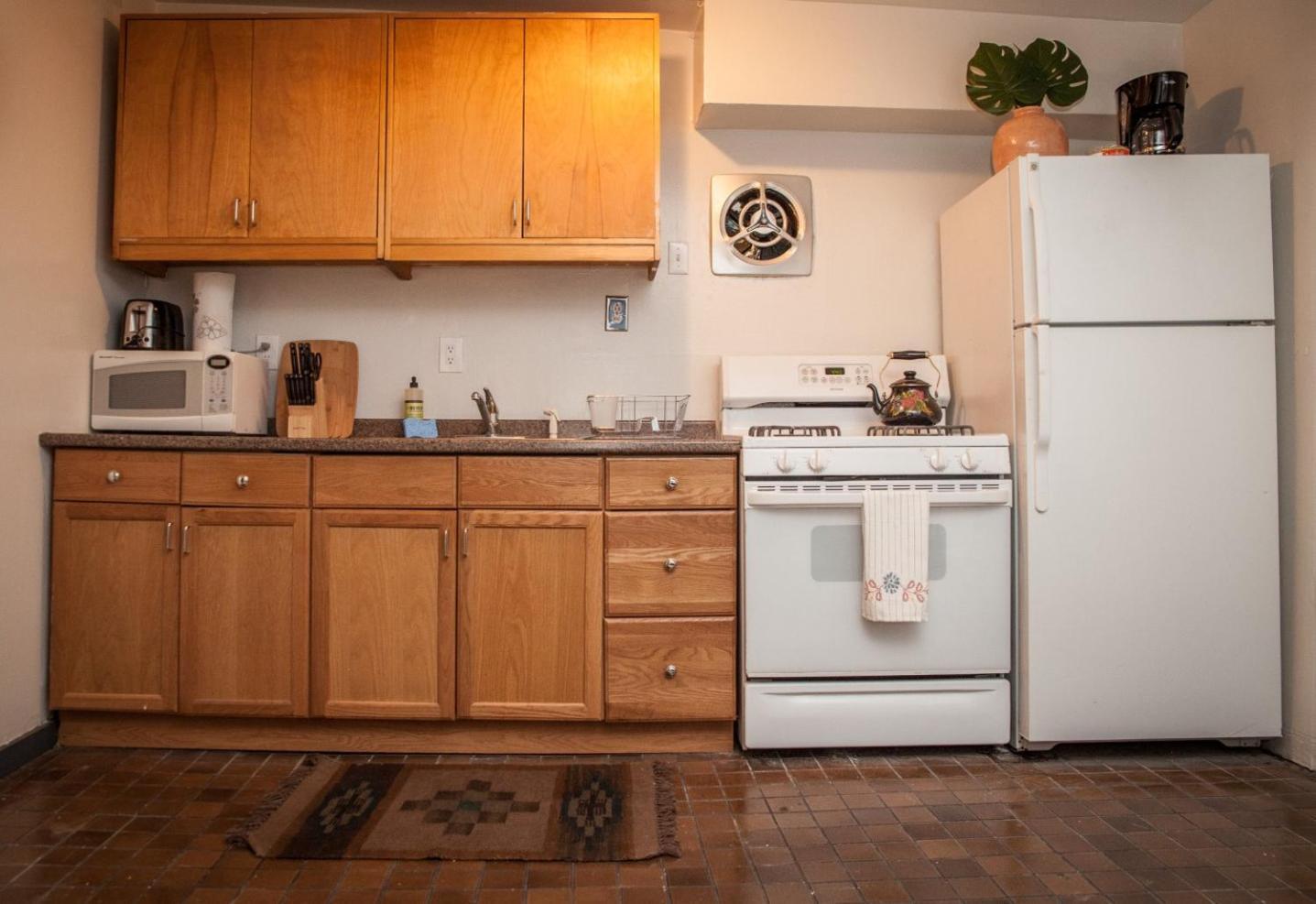 Apartment Monthly Nyc - Perfectly Designed 3 Bedroom Unit New York