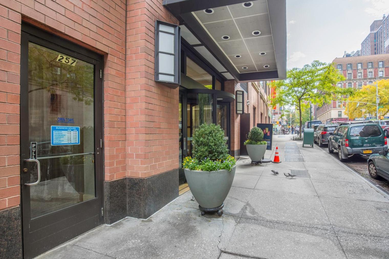 Apartment Upper West Side 2br W Rooftop Gym Nr Park Nyc-1216 *