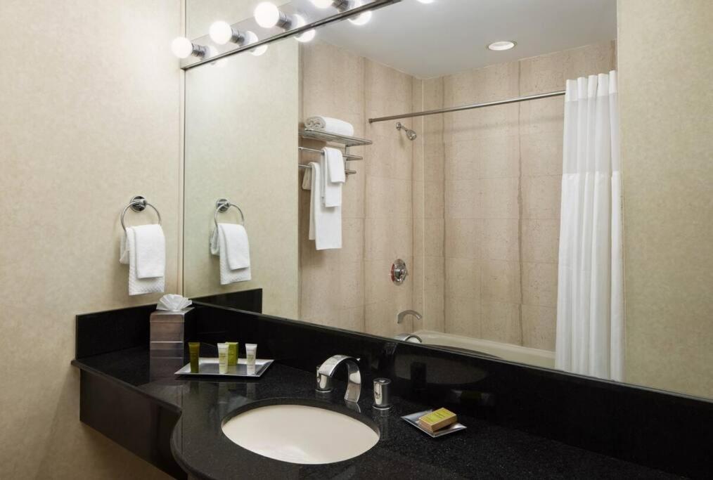 Mobility-friendly King Haven After Request A Bookin Write Me Telеgram Admiook Appartement *