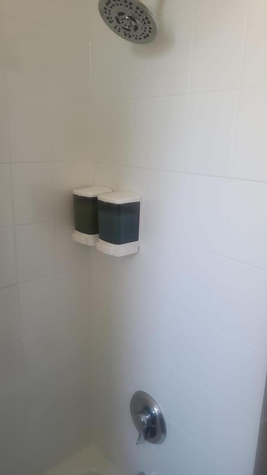 Apartment 2 Bedroom D5 *