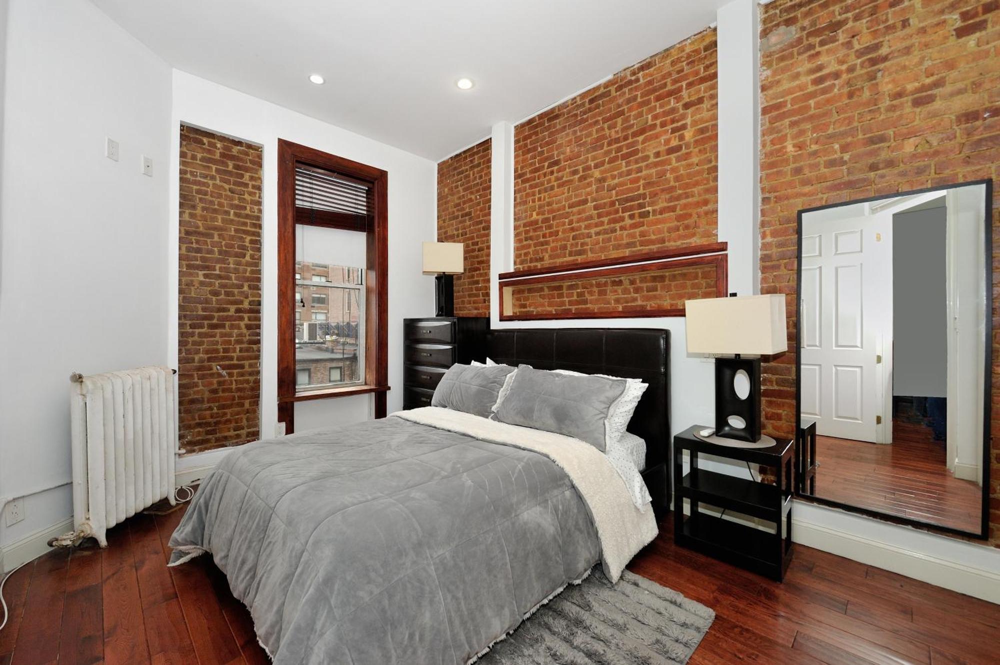 Monthly Nyc Rentals- Gorgeous 1 Bedroom Unit * New York