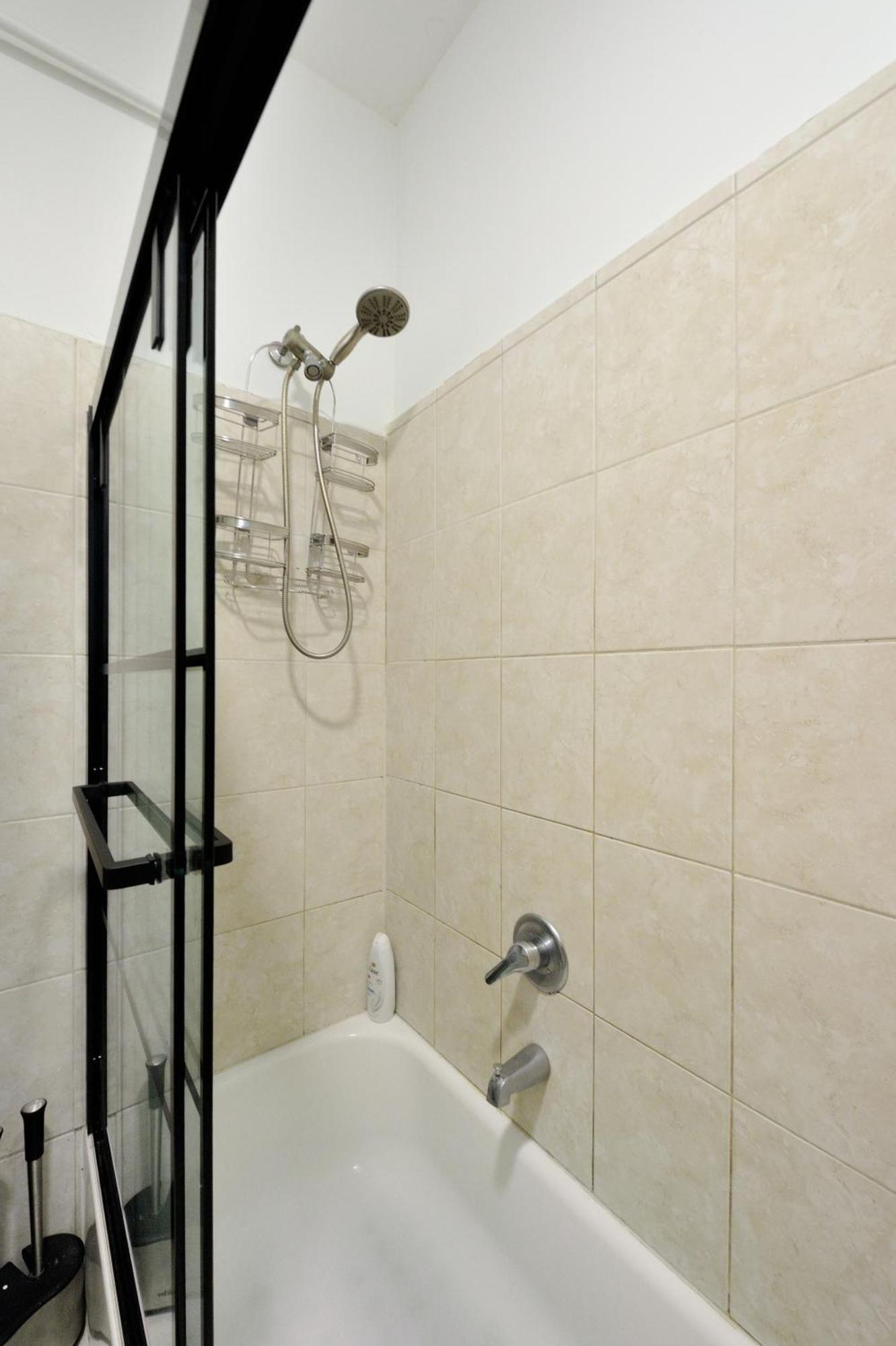 Apartment Monthly Nyc Rentals- Gorgeous 1 Bedroom Unit