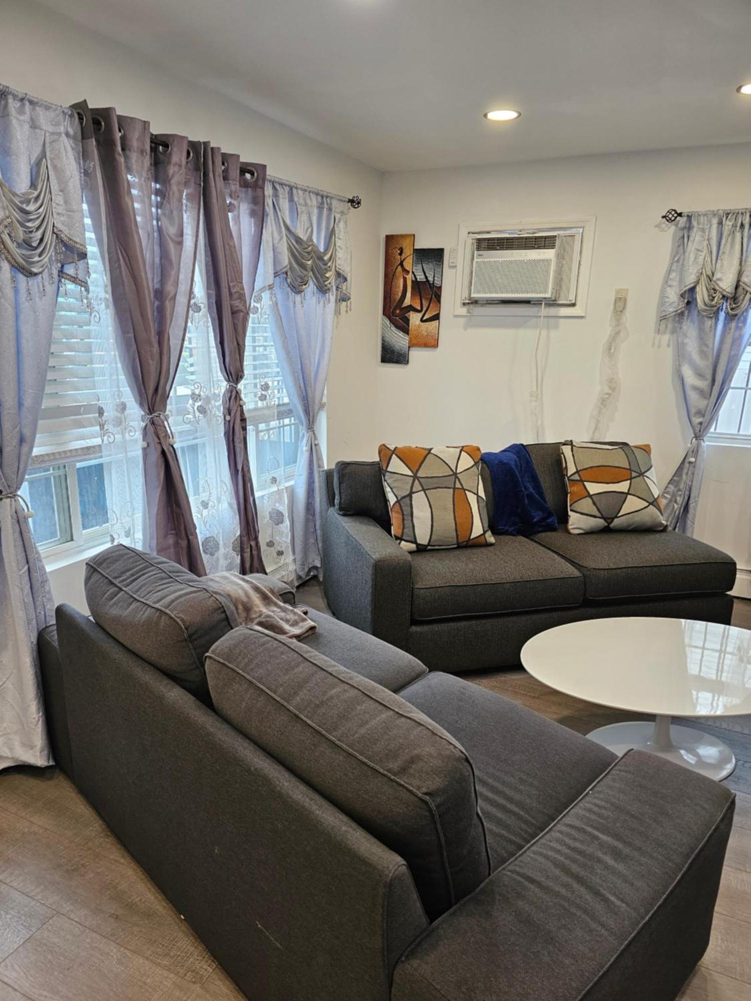 Cozy & Relax Llc Airb&b