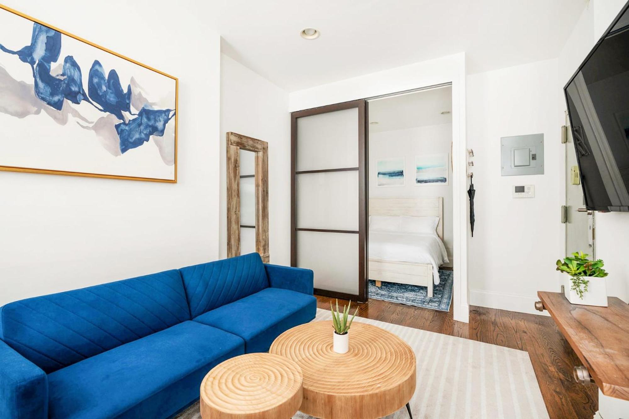 Apartment 69-2b Prime Lower East East Brand New 1br